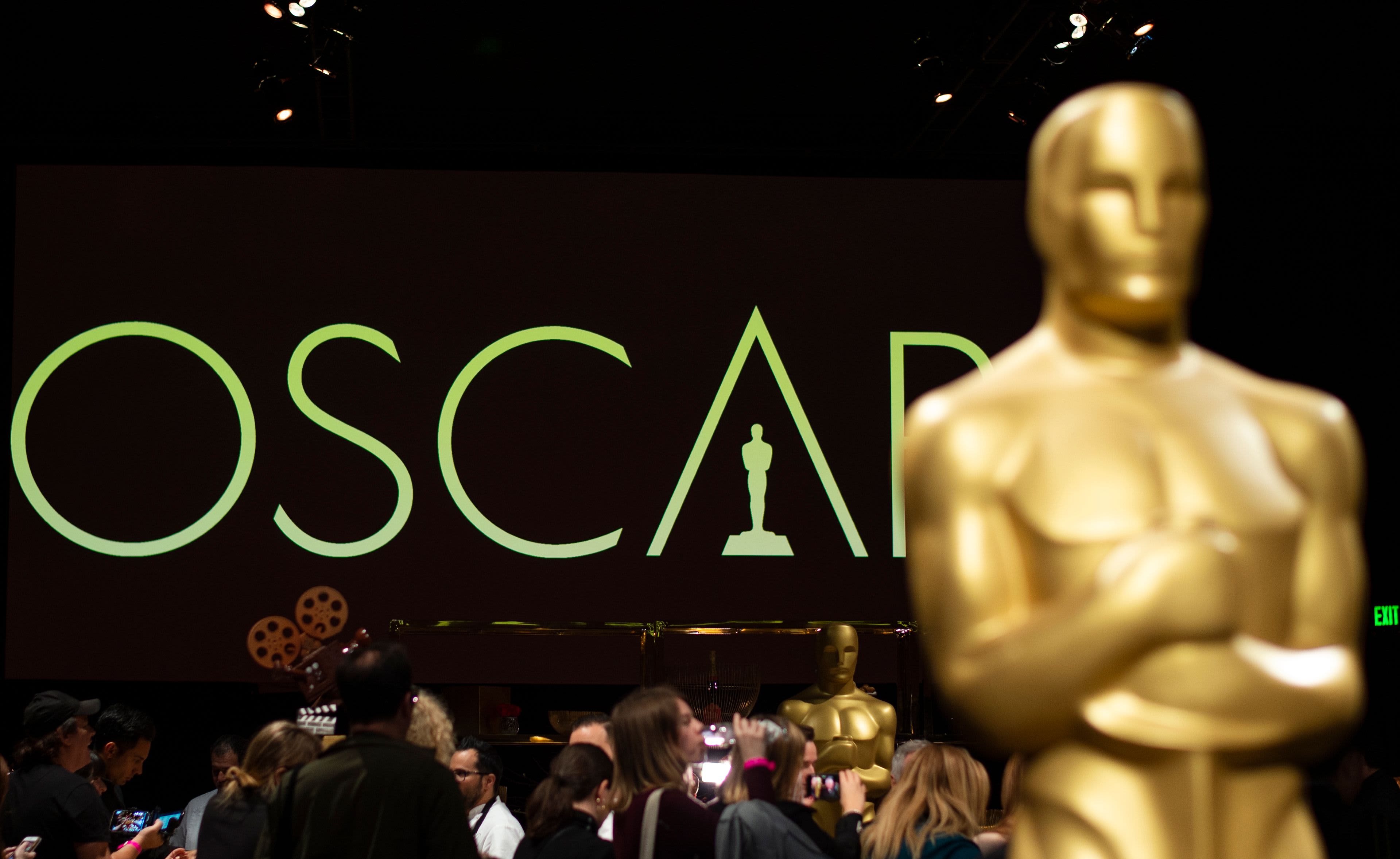 Red Carpet Watch: Oscars 2015 - NYTimes.com