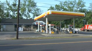 Shell gas station at 404 Hartford Road in Manchester