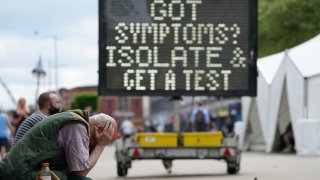 A mobile Covid-19 vaccination centre outside Bolton Town Hall, Bolton, where case numbers of the Delta variant first identified in India have been relatively high.