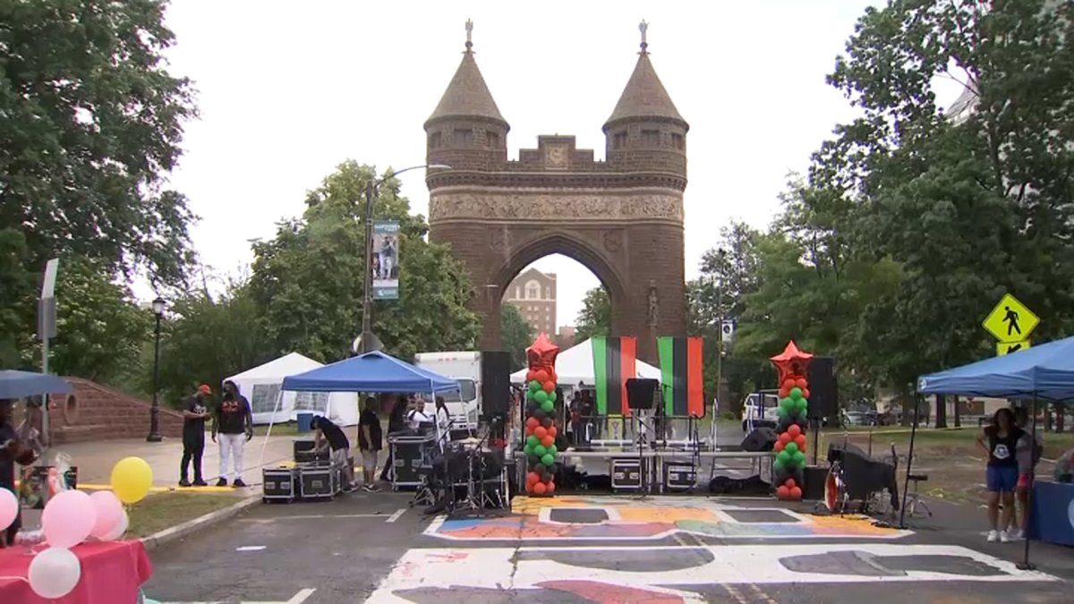 Connecticut Communities Come Out to Celebrate NBC Connecticut