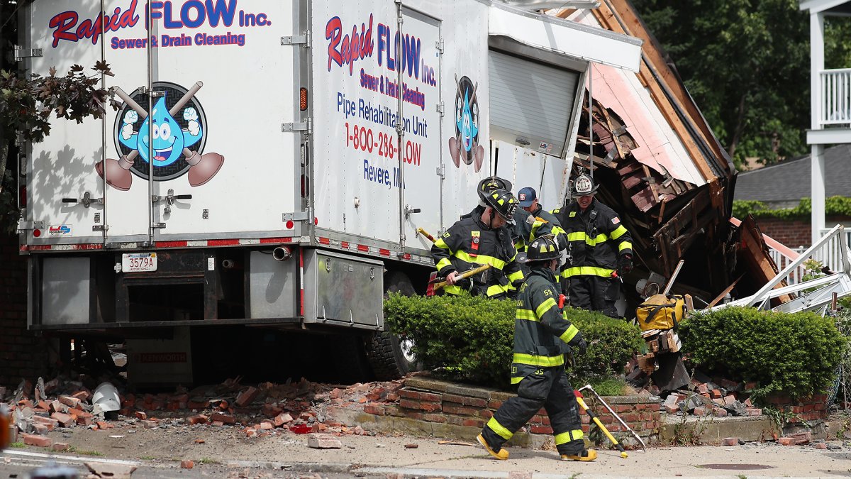 Winthrop, MA Shooting: 3 Dead, Stolen Truck Crashed – NBC Connecticut - Vimarsana News