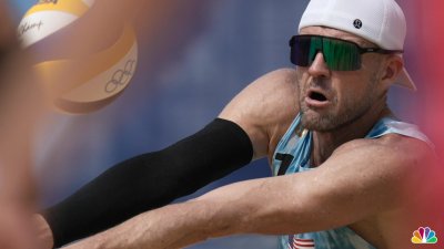 Gibb, Bourne Improve to 2-0 in Beach Volleyball Pool Play – NBC Connecticut
