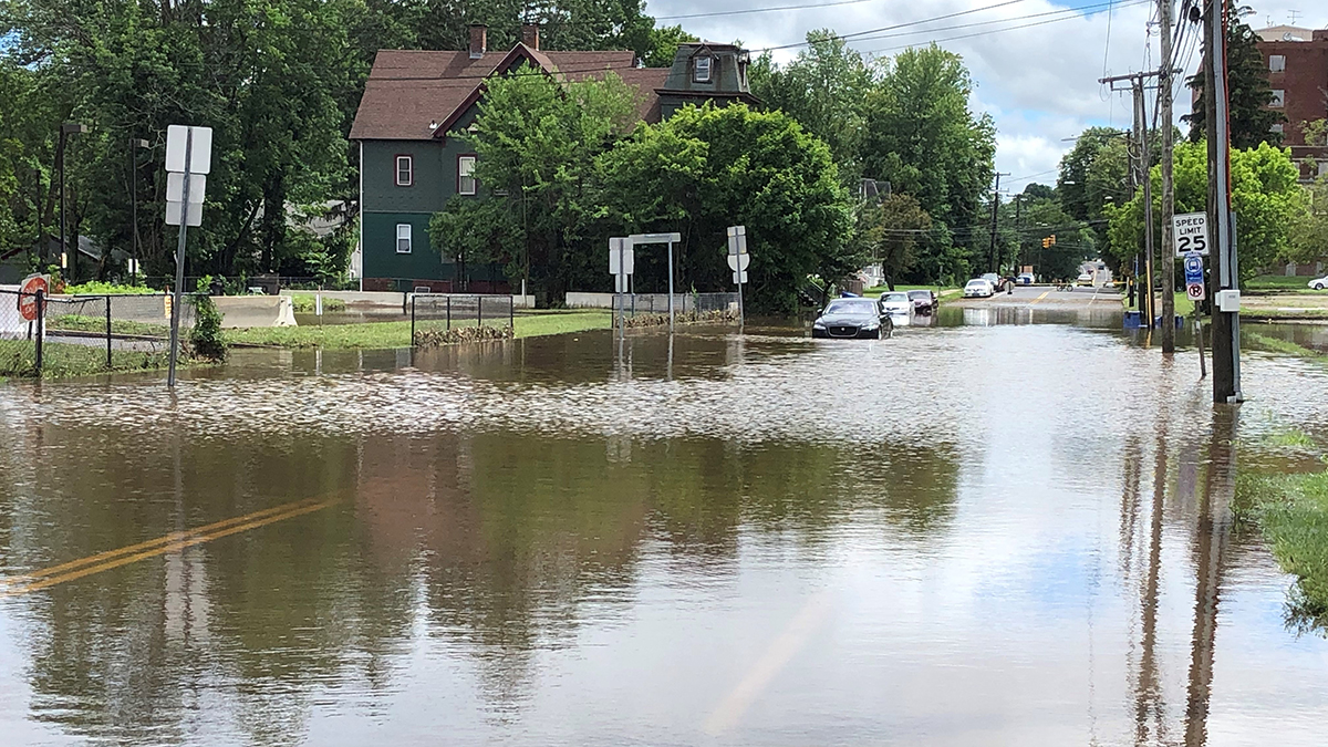 Cleanup Underway After Flooding In Downtown Meriden – Nbc Connecticut