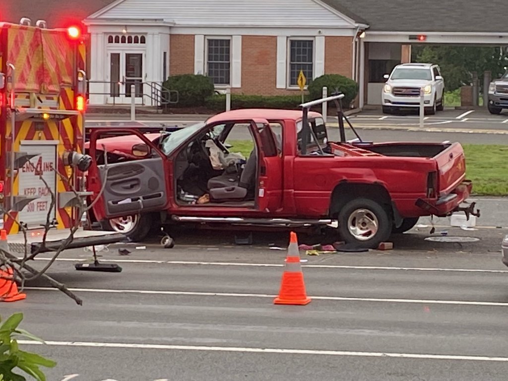 4 Hurt in South Windsor Crash NBC Connecticut