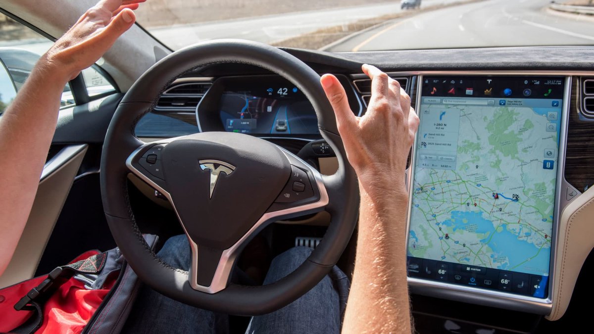 Tesla FSD Beta Users Show CNBC How the System Works — and Doesn't - Vimarsana News