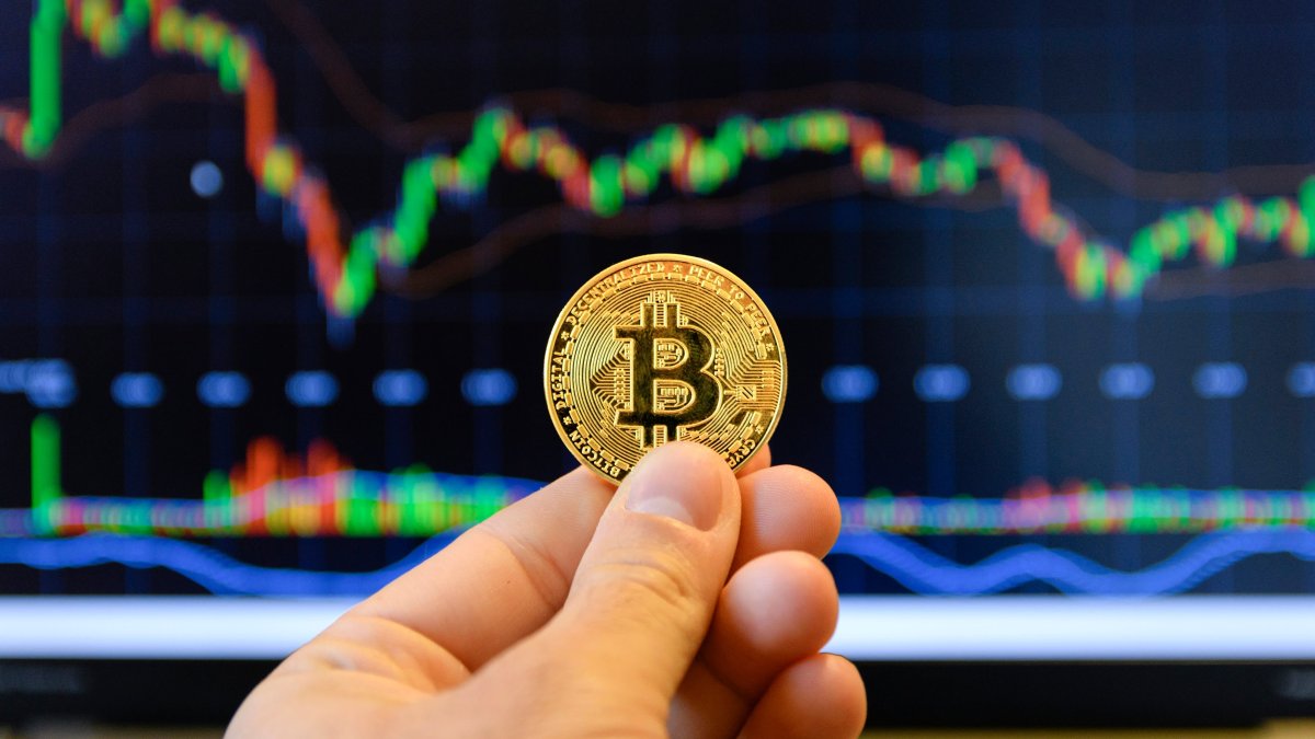 Bitcoin Is Rallying Above $57,000 and 5 Other Things That Happened in Crypto This Past Week - Vimarsana News