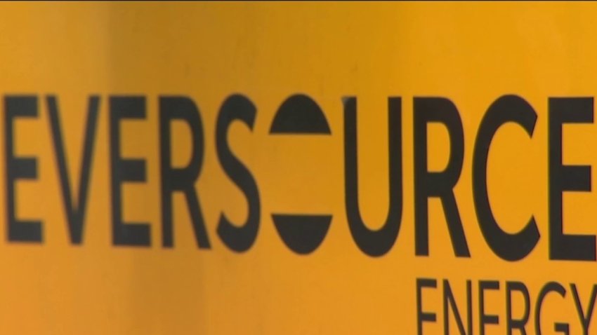 Conn. Power Companies Prepare for Hurricane Henri