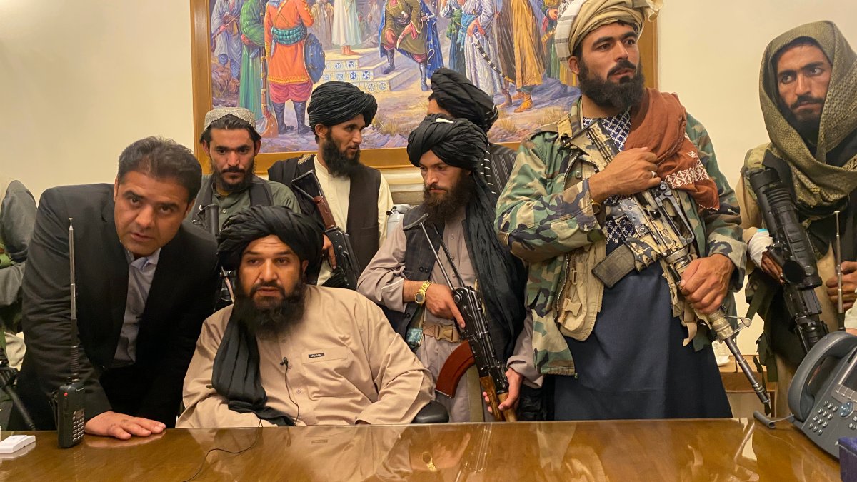 Taliban Enter Kabul, Await 'Peaceful Transfer' of Power – NBC Connecticut - Vimarsana News
