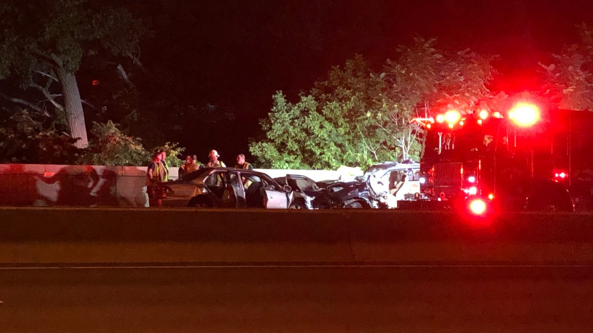 Crash on Bulkeley Bridge in East Hartford Under Investigation - Vimarsana News