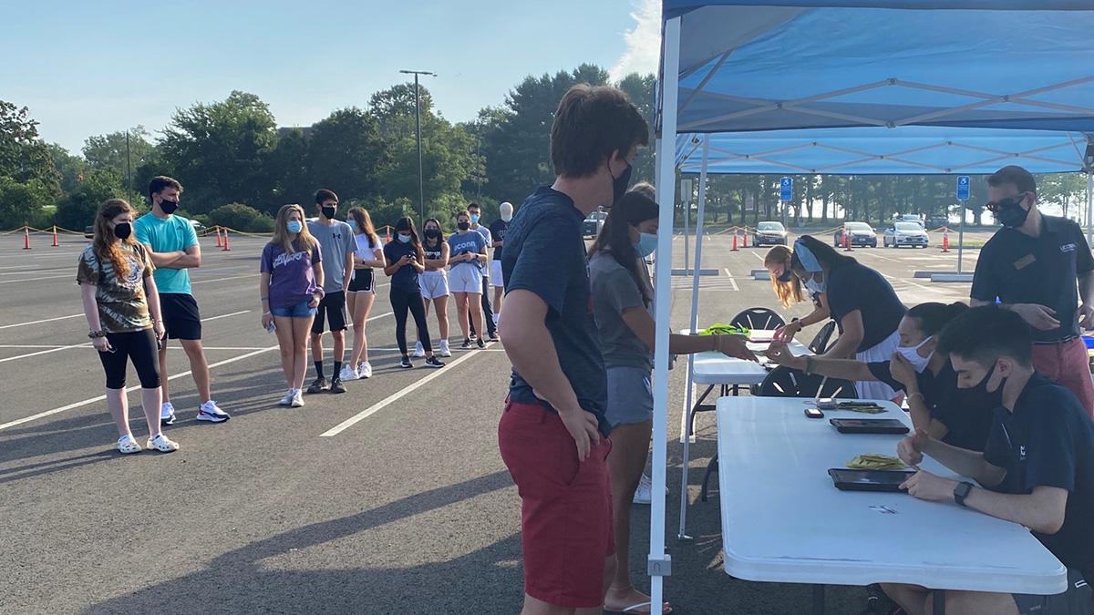 UConn Freshman CheckIn for 20212022 School Year with New Covid