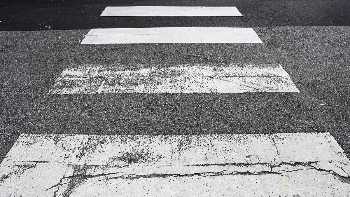 Go into effect. Дорога пешеходный переход асфальт. Фон grunge crosswalk. Фон grunge EOAD crosswalk.