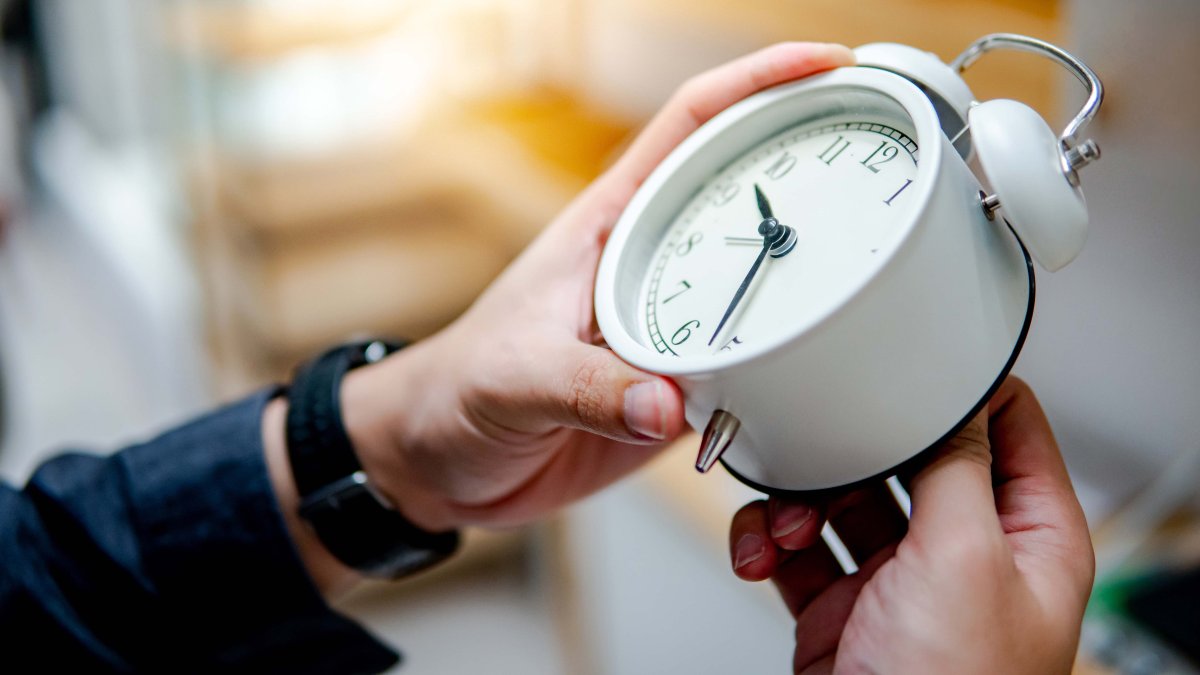 Daylight Saving Time Begins Sunday for Most Americans – NBC Connecticut - Vimarsana News