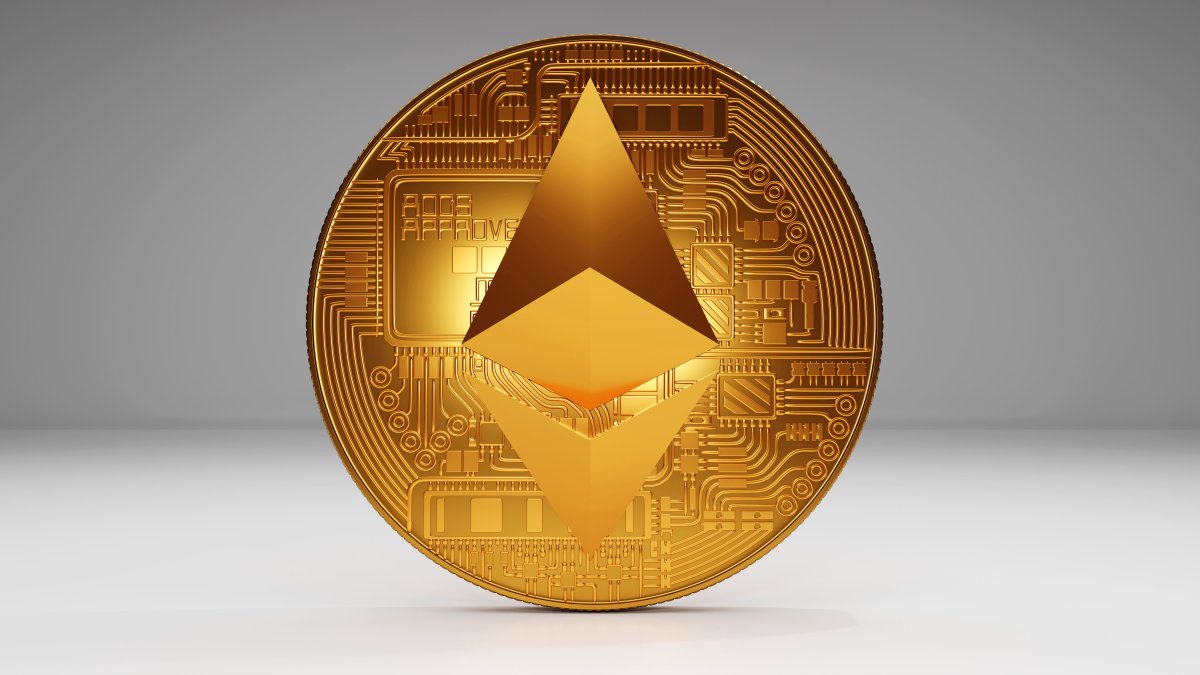 Ethereum Is Up More Than 1,000% Since 2020 — Here's How Much You'd Have If You Invested $1,000 a Year Ago - Vimarsana News