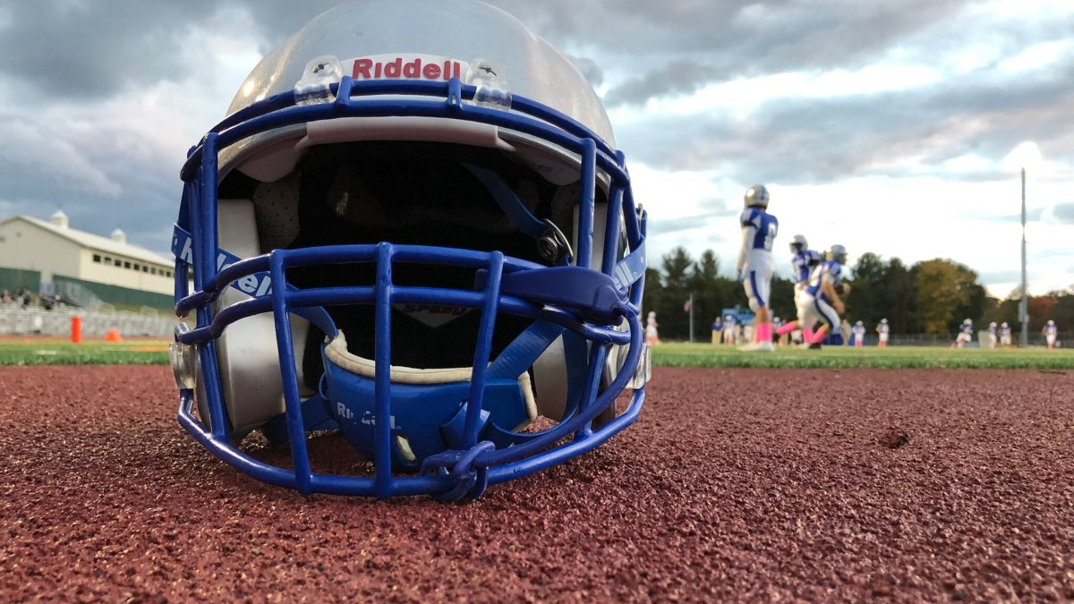 Special helmets safer for high school football players