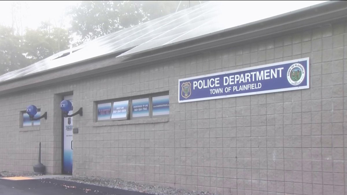 Teacher Accused of Inappropriate Relationships With Students – NBC Connecticut - Vimarsana News