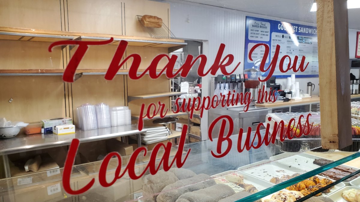 Smaller Businesses Aim for Last-Minute Holiday Shoppers – NBC Connecticut - Vimarsana News