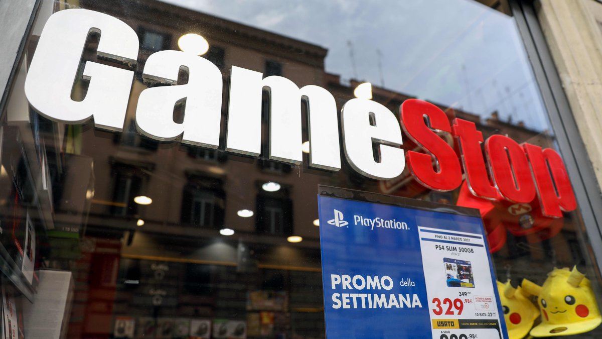 Stocks Making the Biggest Moves Premarket: GameStop, AMC, Beyond Meat and Others - Vimarsana News