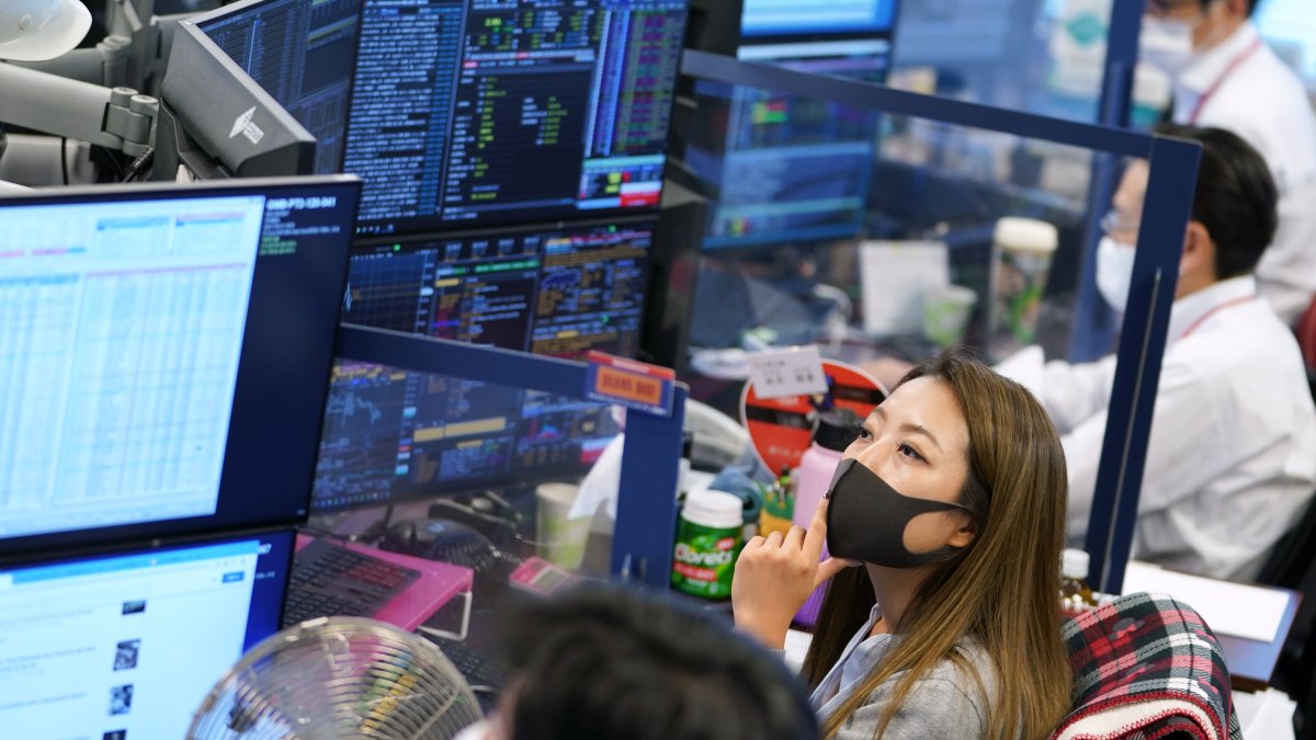 Asia-Pacific Markets Decline in Early Trade as Investors Await U.S. Inflation Data - Vimarsana News
