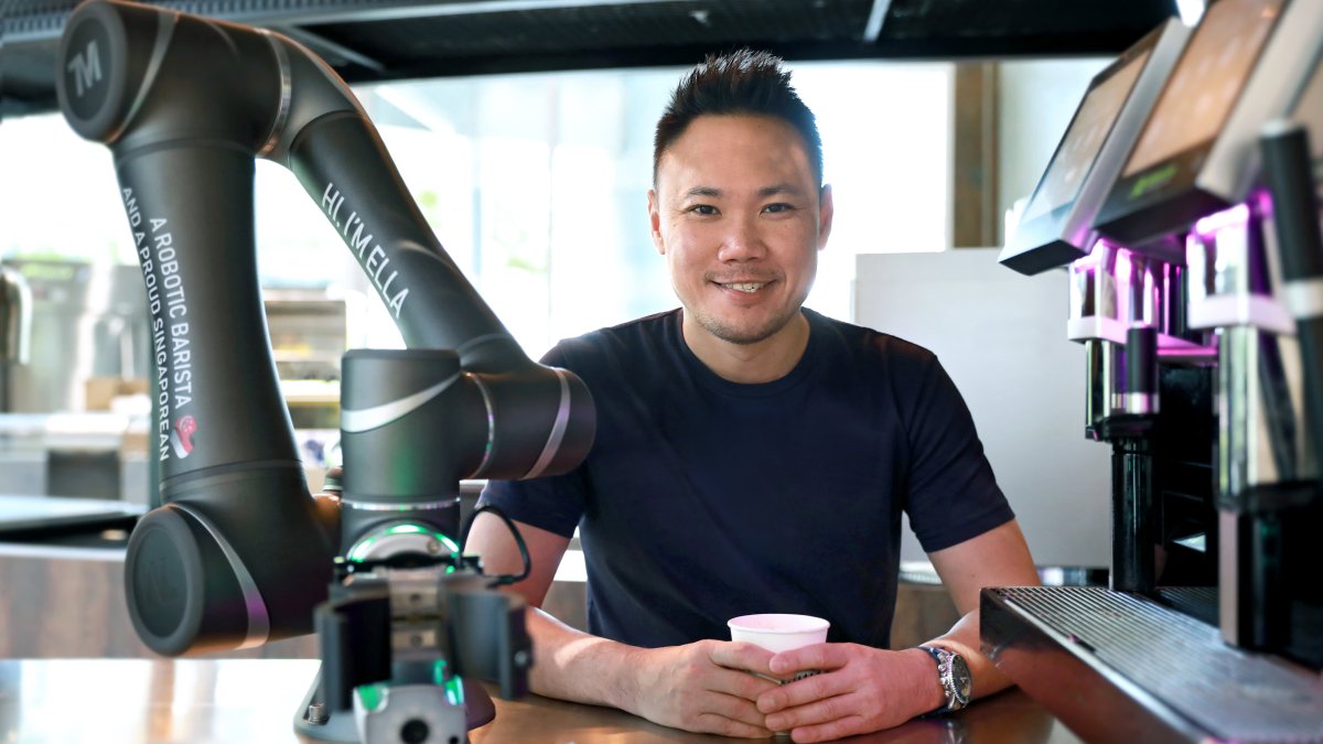 This 41-Year-Old CEO Quit Finance to Build a Multimillion-Dollar Coffee Robot Business - Vimarsana News