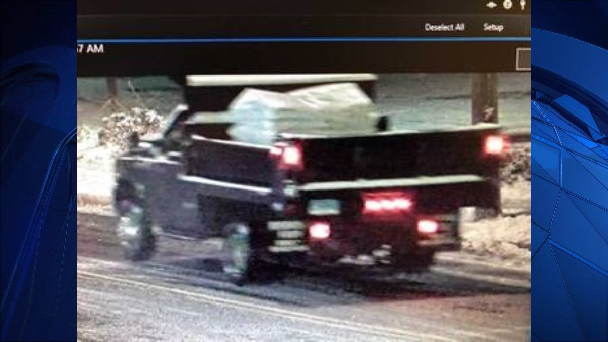 Police Look For Public's Help Finding Truck Involved in East Hartford Hit-and-Run - Vimarsana News