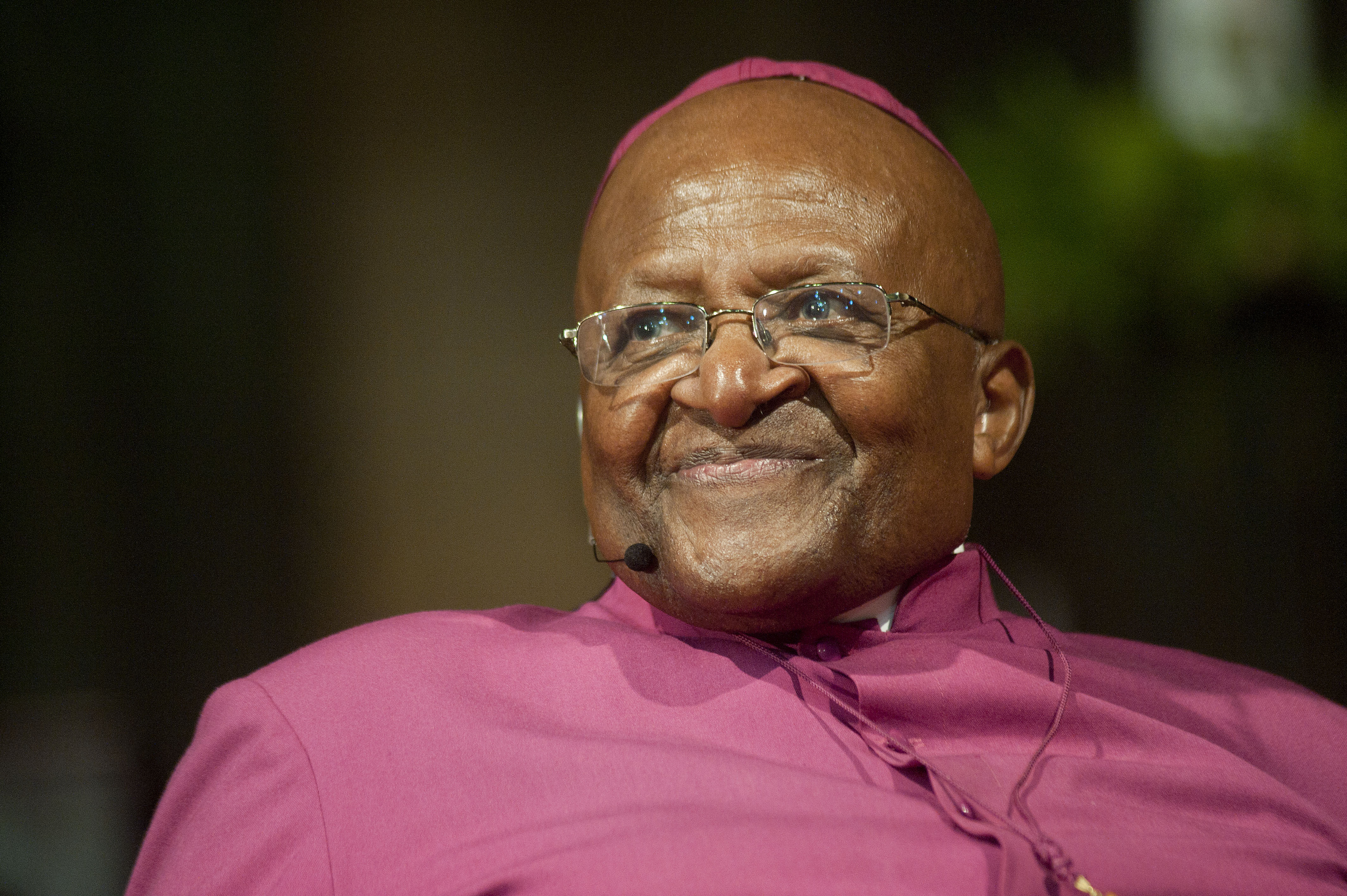 Desmond Tutu, South African Equality Activist, Dies at 90 - Vimarsana News