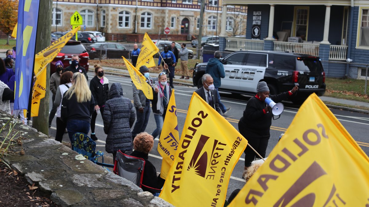 Striking Health Care Workers Could Be Replaced - Vimarsana News