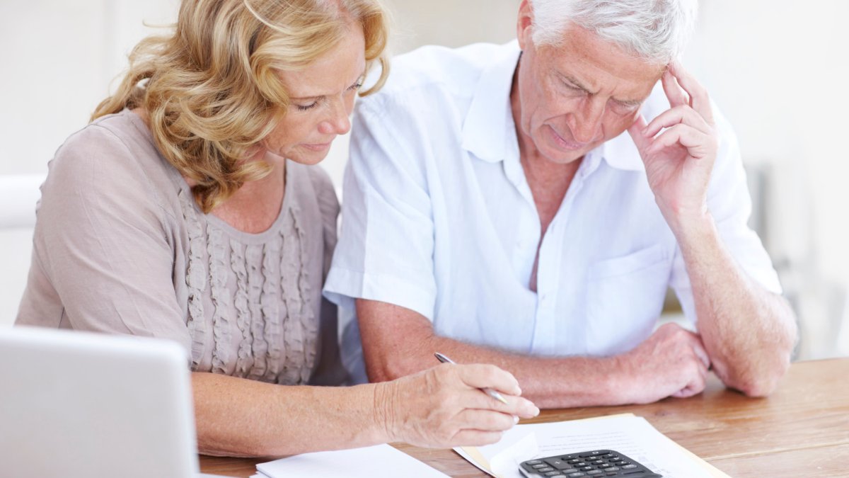 Consumer Beware: Experts Urge Caution With Zero-Premium Medicare Advantage Plans - Vimarsana News