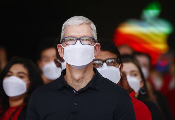 Apple Is Like a 'Freight Train at the Moment,' Tech Analyst Says – NBC Connecticut - Vimarsana News