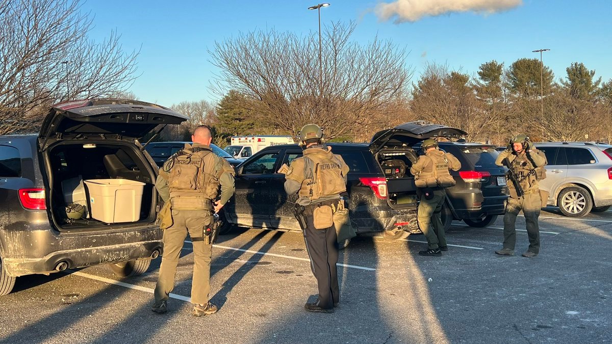 Braintree South Shore Plaza Shooting – NBC Connecticut - Vimarsana News