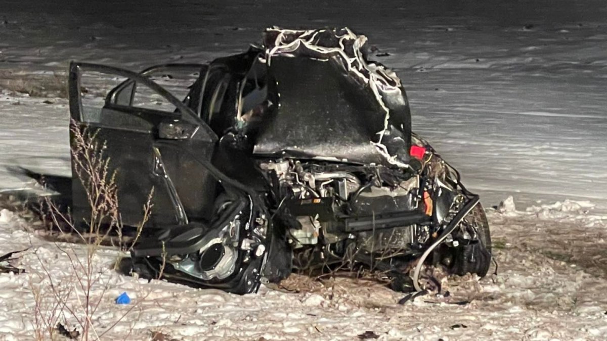 Person Taken to Hospital After Serious Car Crash in East Windsor - Vimarsana News
