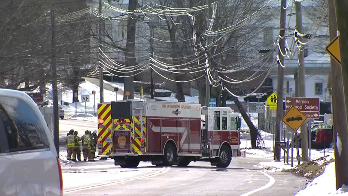 Hartford Turnpike Closed in Vernon Due to Crash – NBC Connecticut