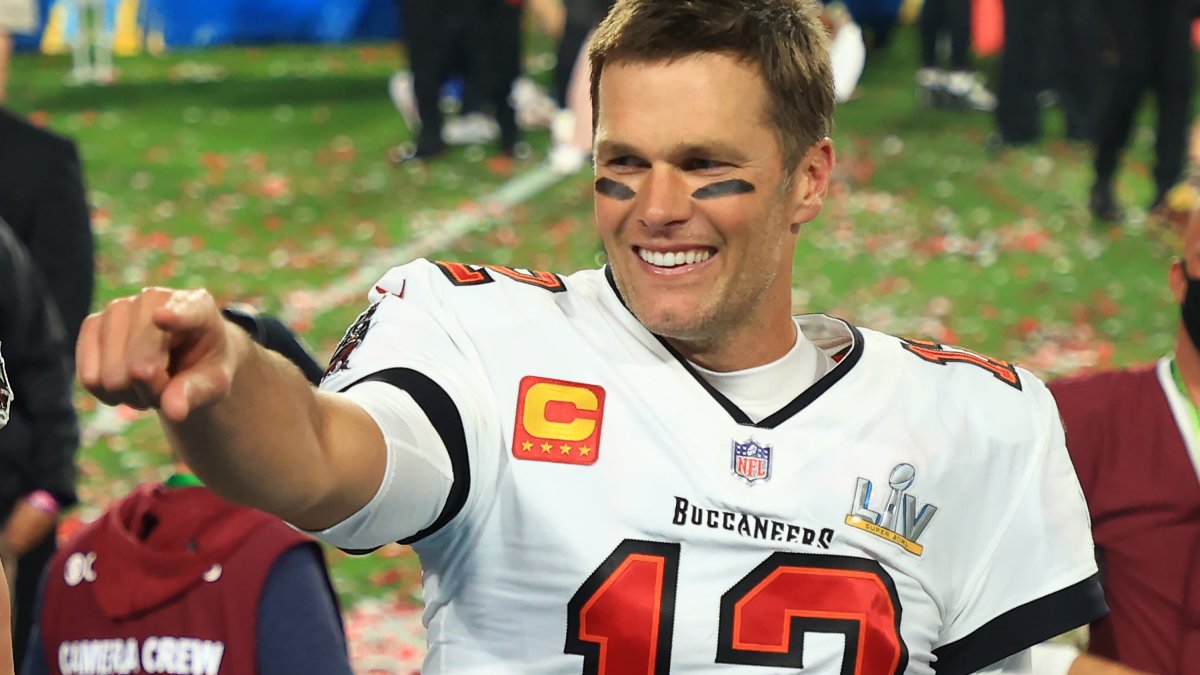 Tom Brady Bucs Photos: New England Patriots Fans React