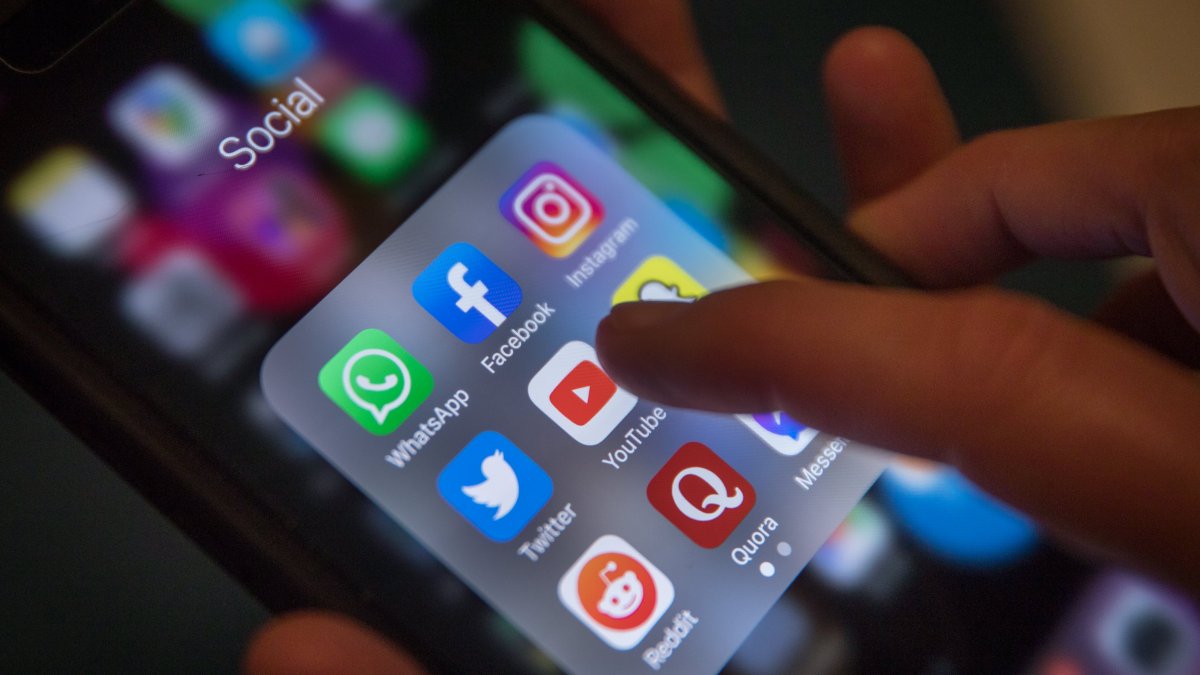 Kids Watching War on Social Media: What Parents Should Know – NBC Connecticut - Vimarsana News