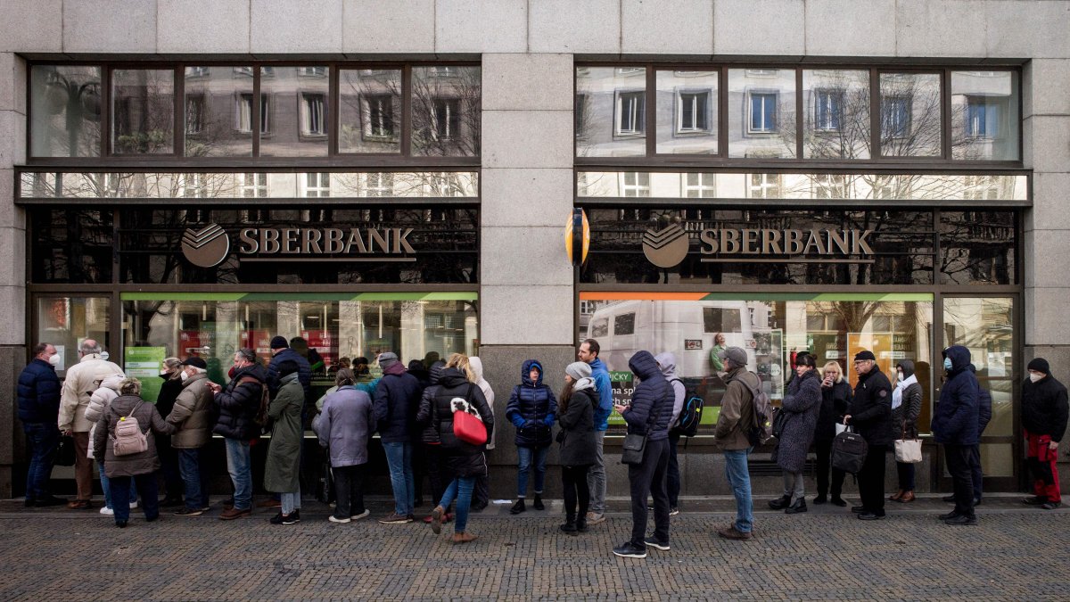Inflation Will Go Higher, But Ukraine Conflict Likely Won't Halt Economic Growth in the U.S. - Vimarsana News