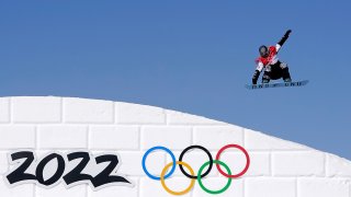 Jamie Anderson competes at the 2022 Winter Olympics