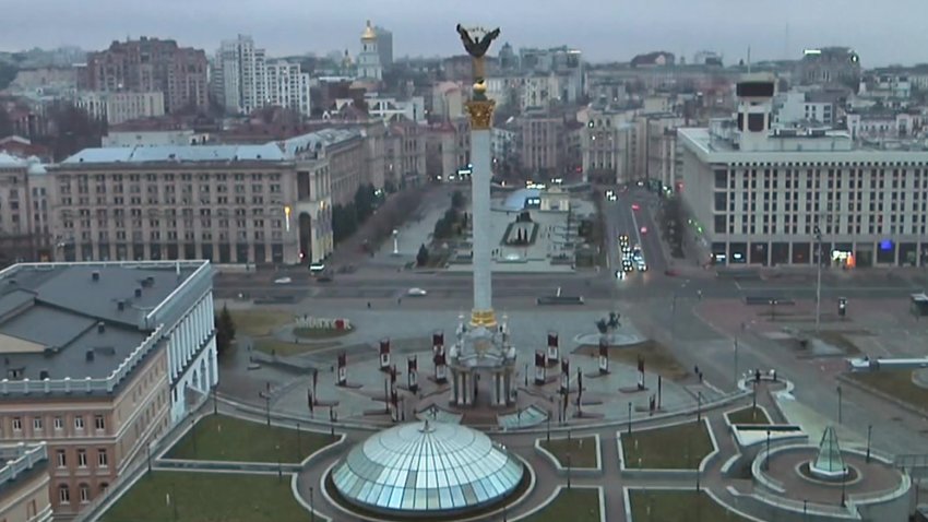 Sirens Sound in Kyiv as Putin Launches Attack