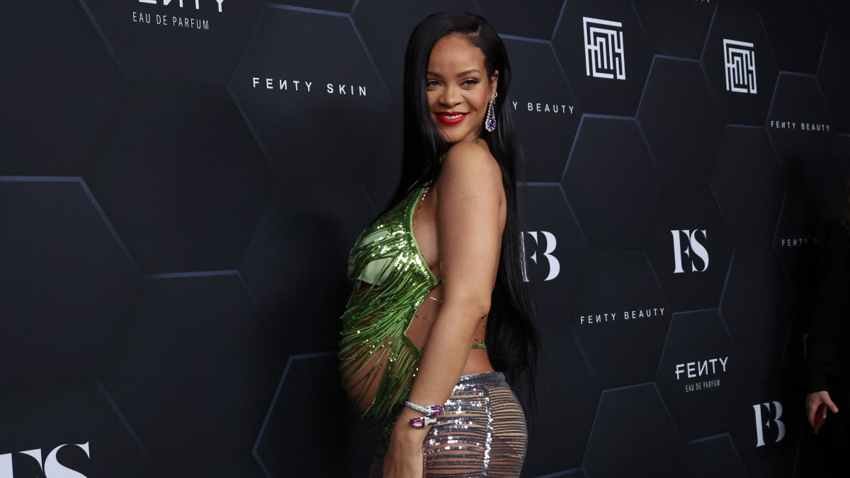 Rihanna Makes Red Carpet Return After Pregnancy Reveal – NBC Connecticut