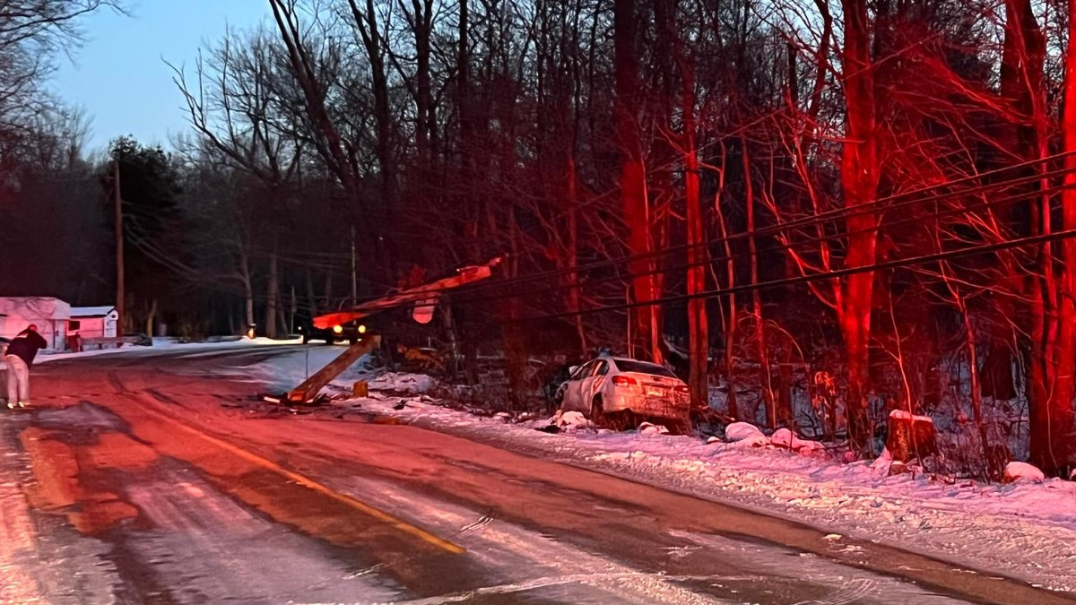 Crash With Wires Down Closes Kimball Road in Lisbon NBC Connecticut