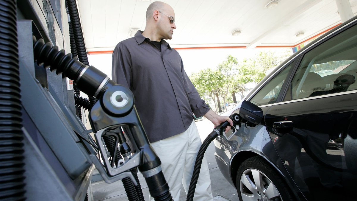 How to Find the Cheapest Gas Near You - Vimarsana News