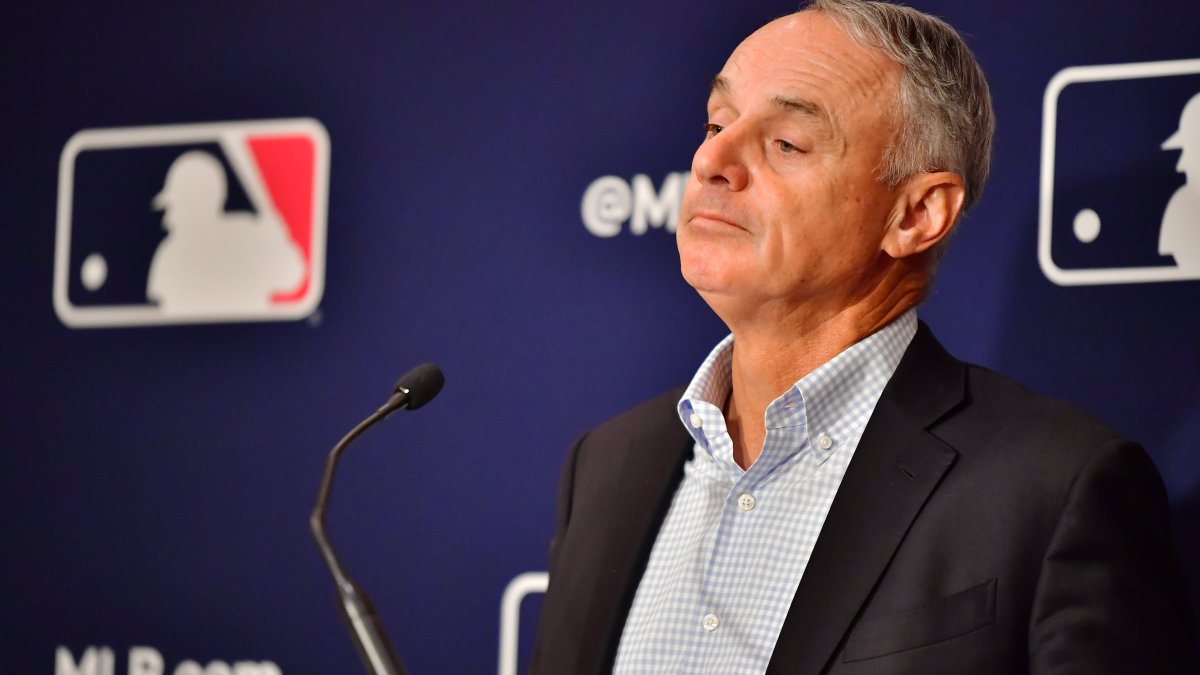 MLB Owners Fail to Reach Deal With Players Union, Leaving Start of Season in Doubt - Vimarsana News