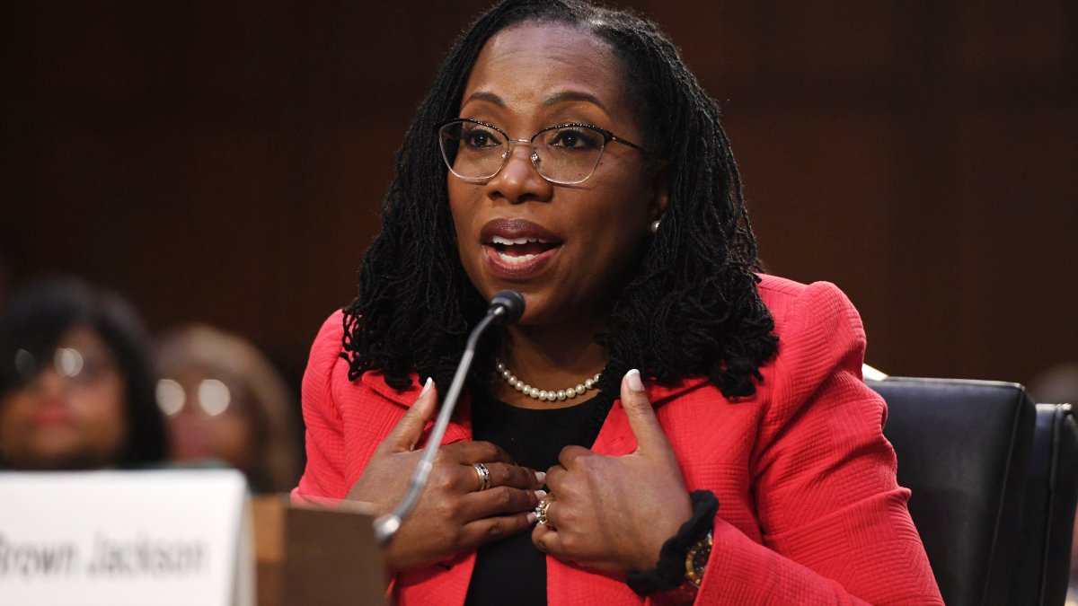 Black Women Say They Relate to Ketanji Brown Jackson During Hearings – NBC Connecticut - Vimarsana News