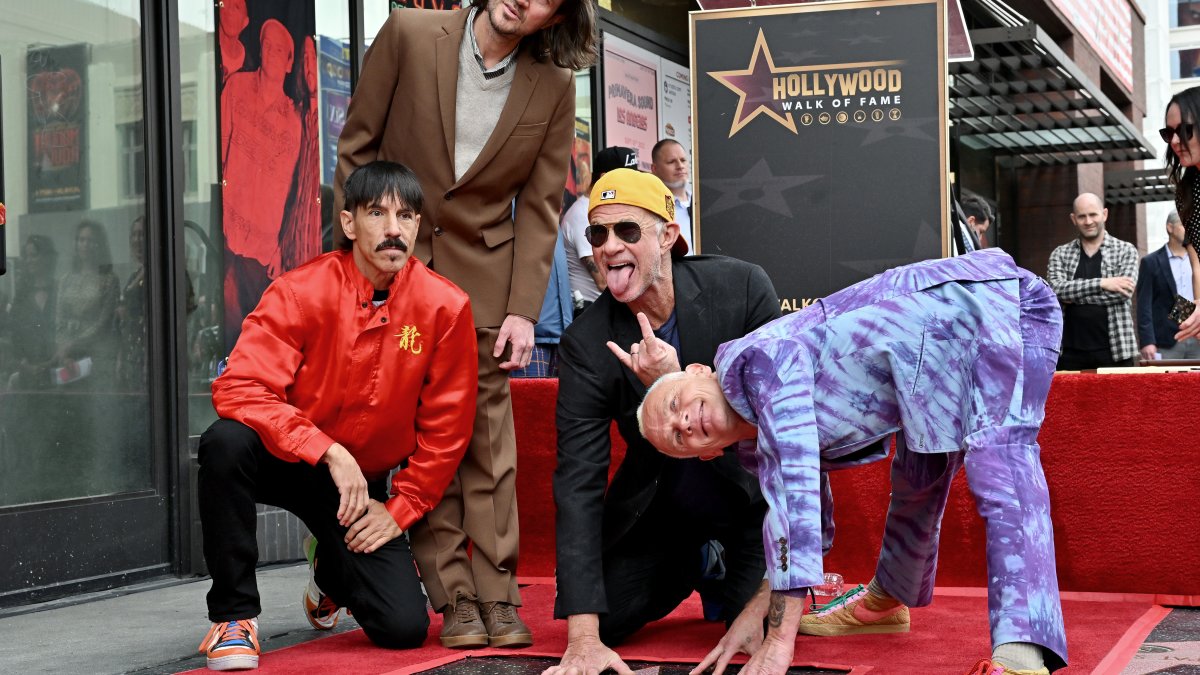 The Red Hot Chili Peppers Get Star on Hollywood Walk of Fame – NBC Connecticut - Vimarsana News