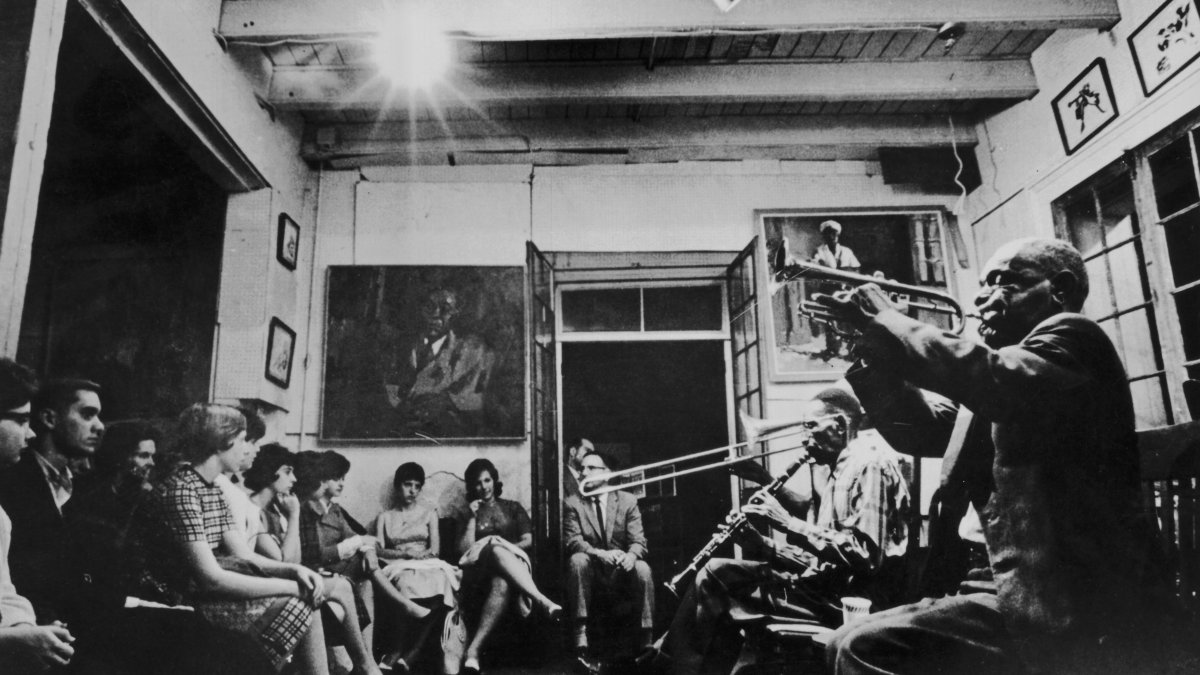 'Absurd' 100-Year-Old Policy Banning Teaching of Jazz Music in New Orleans Finally to Be Lifted – NBC Connecticut - Vimarsana News