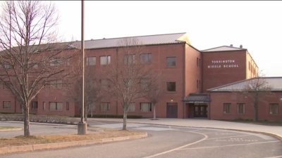 Cell Phone Lockup Program Starts at Torrington Middle School