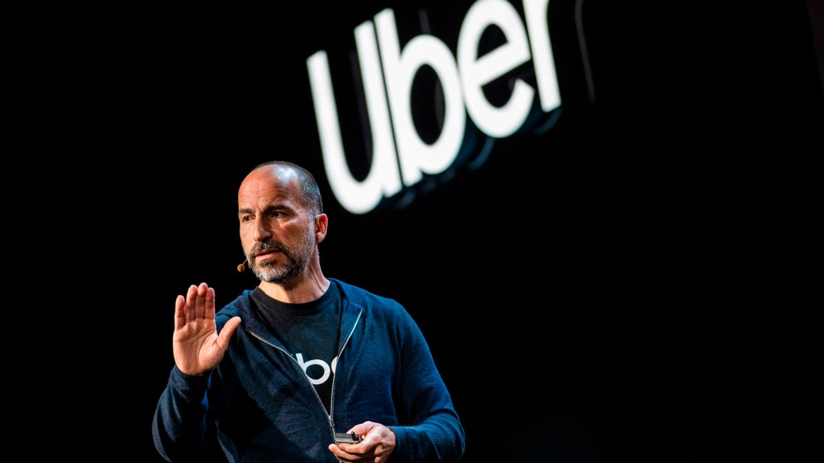 Uber CEO Tells Staff Company Will Cut Down on Costs, Treat Hiring as a 'Privilege' – NBC Connecticut - Vimarsana News