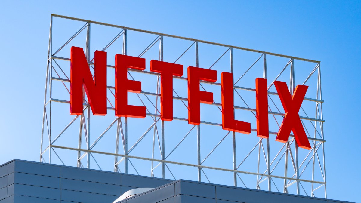 Stocks Making the Biggest Moves Midday: Stitch Fix, DocuSign, Netflix and More - Vimarsana News