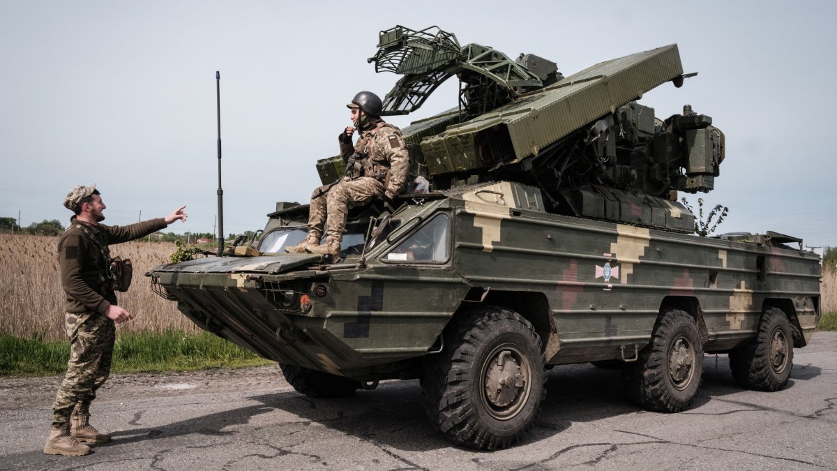 Russia Investing 'Significant Effort' in Eastern Offensive; Zelenskyy Says Kremlin Defeat Is Obvious – NBC Connecticut - Vimarsana News