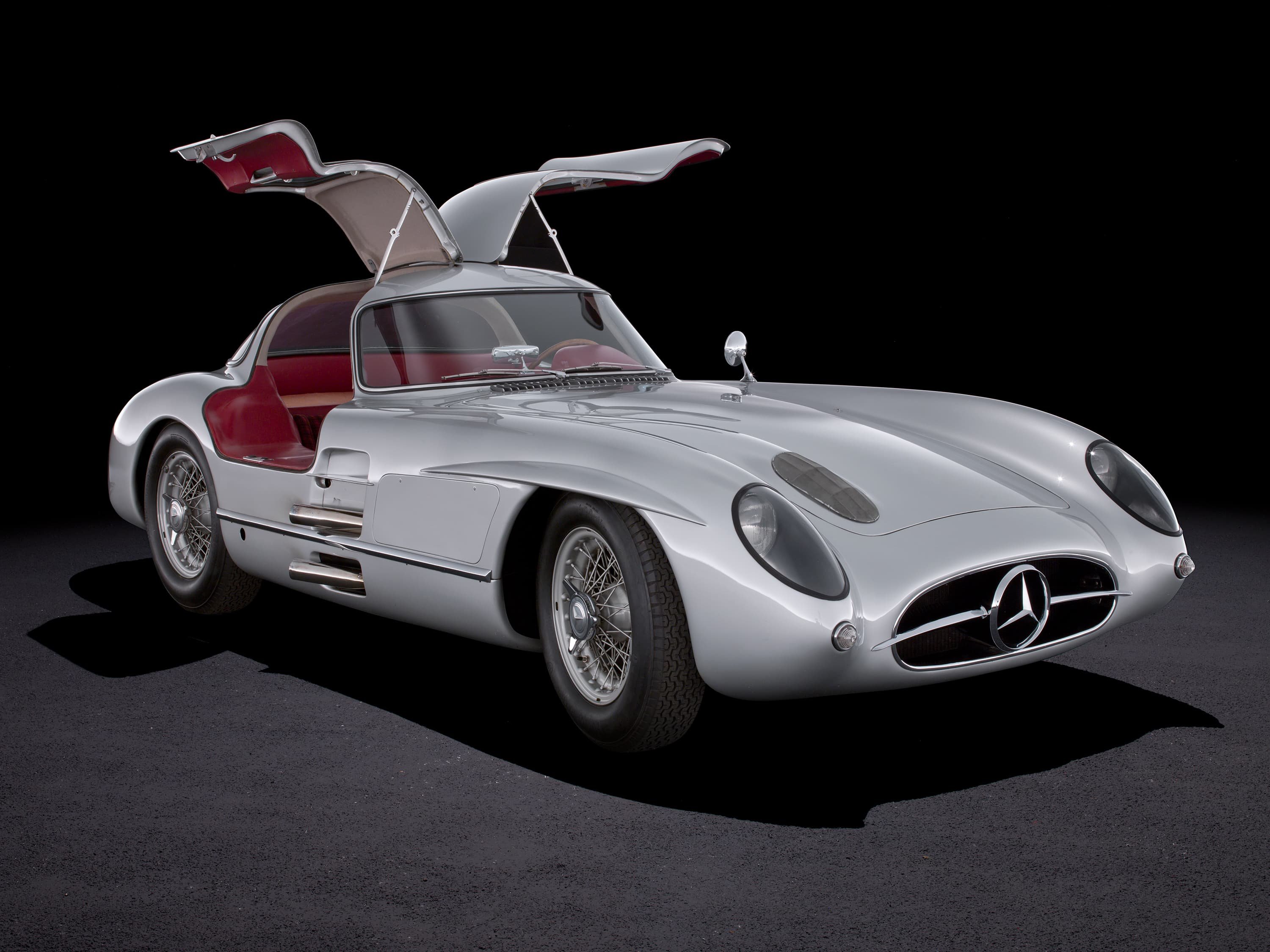 A 1955 Mercedes Just Nabbed $143 Million at Auction, Making It the Most Expensive Car Ever Sold - Vimarsana News