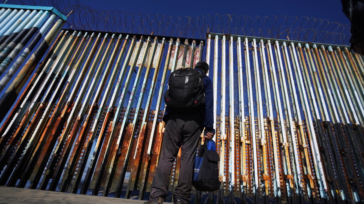 1 in 3 Fear That Immigrants Want to Influence US Elections: Poll – NBC Connecticut - Vimarsana News