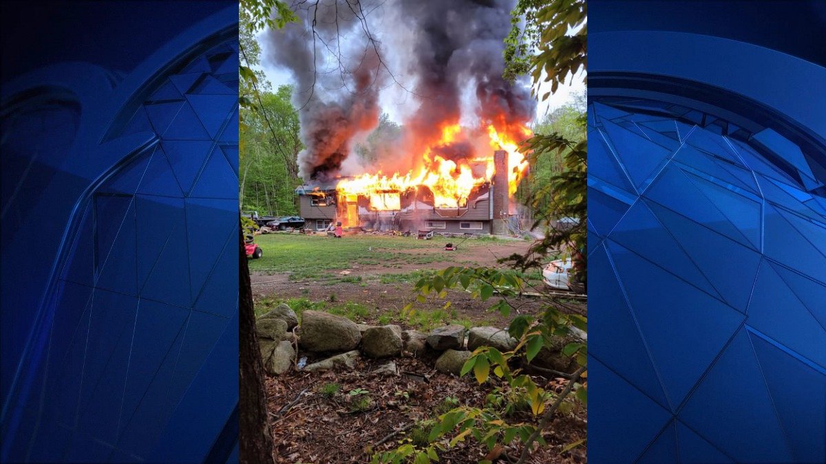 Crews Battling Blaze in Moosup - Vimarsana News